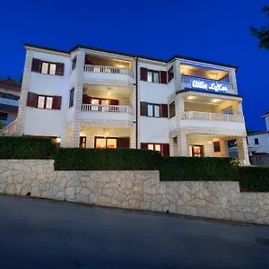 foglaljon itt