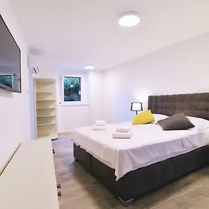 foglaljon itt